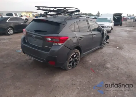 2020 Subaru Crosstrek Premium from USA, damaged, VIN JF2GTAEC2L8263208